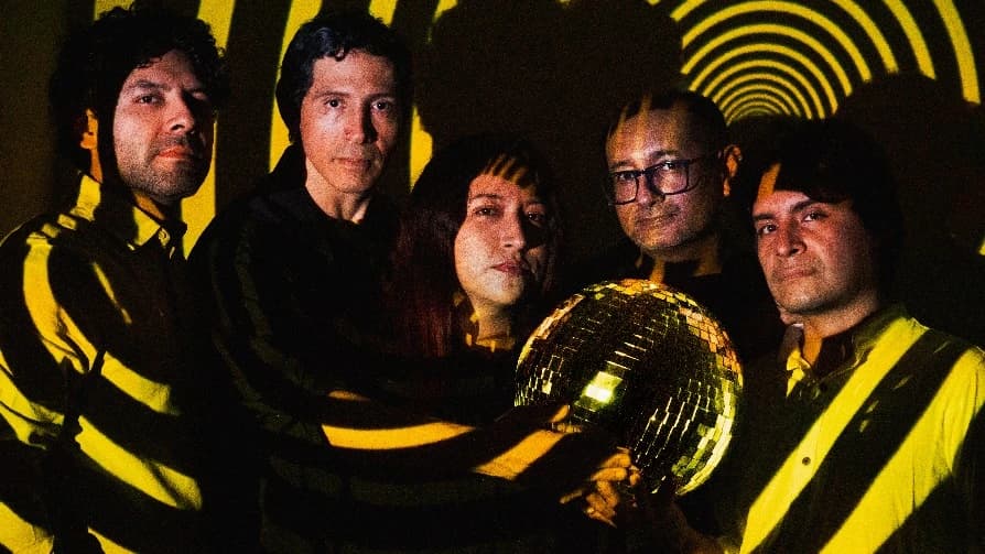 Solenoide, Polillas — Concierto