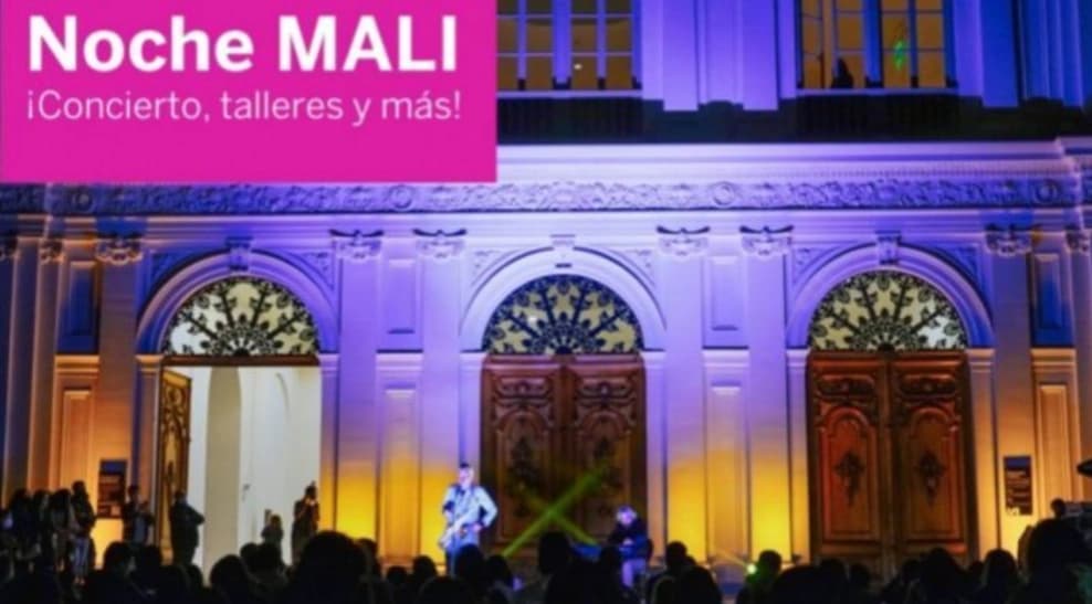 Noche MALI Agosto — Exposición
