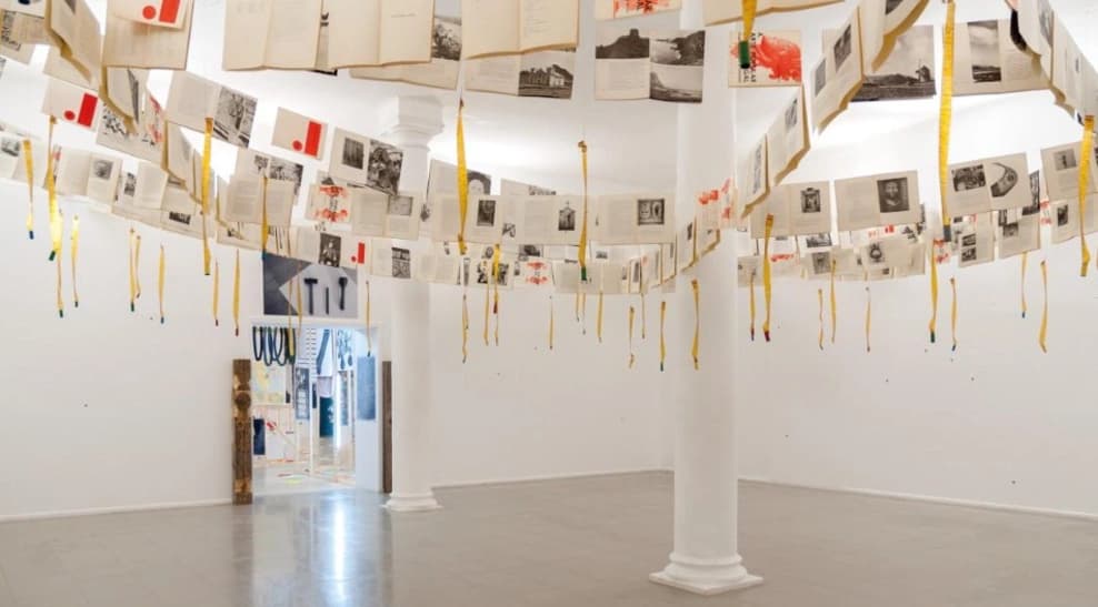 Seminario: Des[hacer] espacios. Poesía, archivo y diseño curatorial — Taller