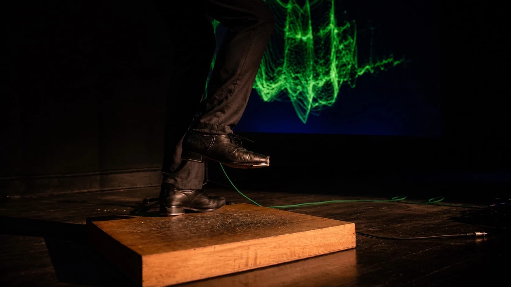 Transducción. Cuerpo, Sonido e Imagen — Teatro — TEATRO DE LA ALIANZA FRANCESA