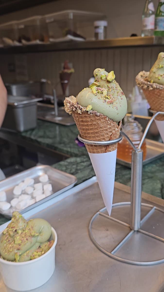 La Gelateria di Troppo