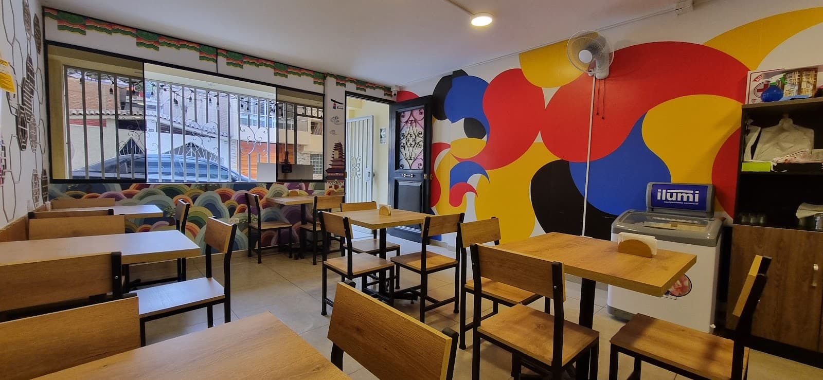 Casa Corea — Los Olivos