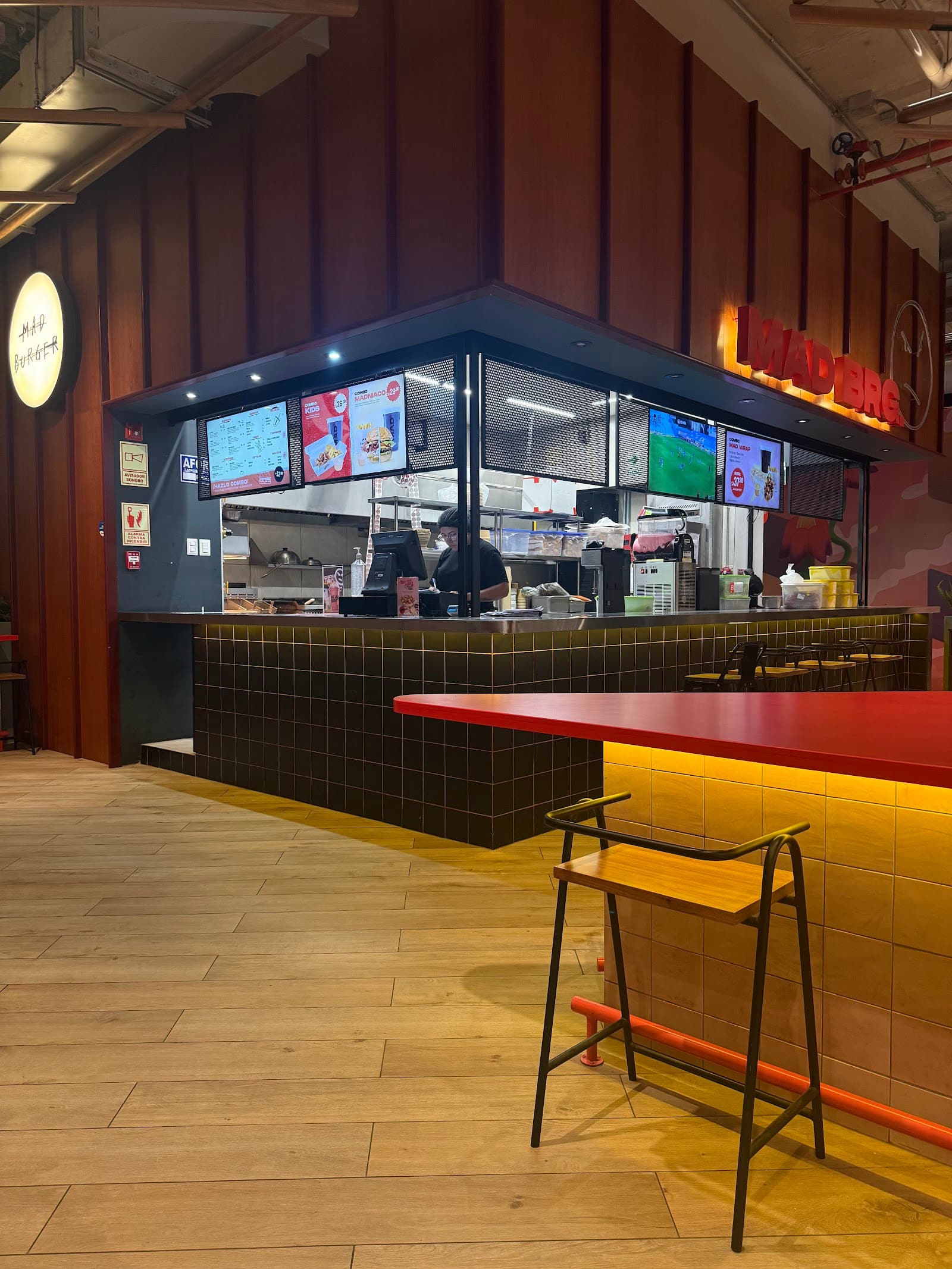 Mad Burger Parque La Molina