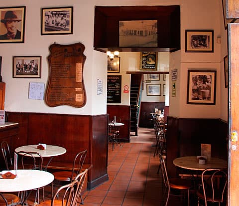 Antigua Taberna Queirolo
