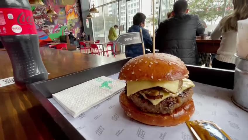Juicy Lucy Prime Burgers
