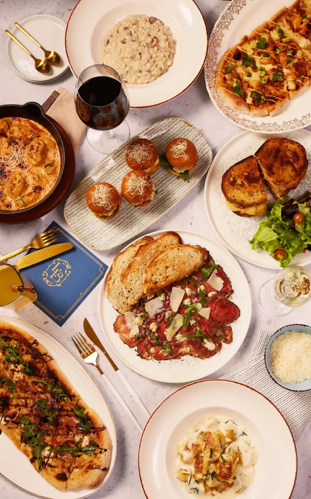 Las Bolena Tea Room & Restaurant