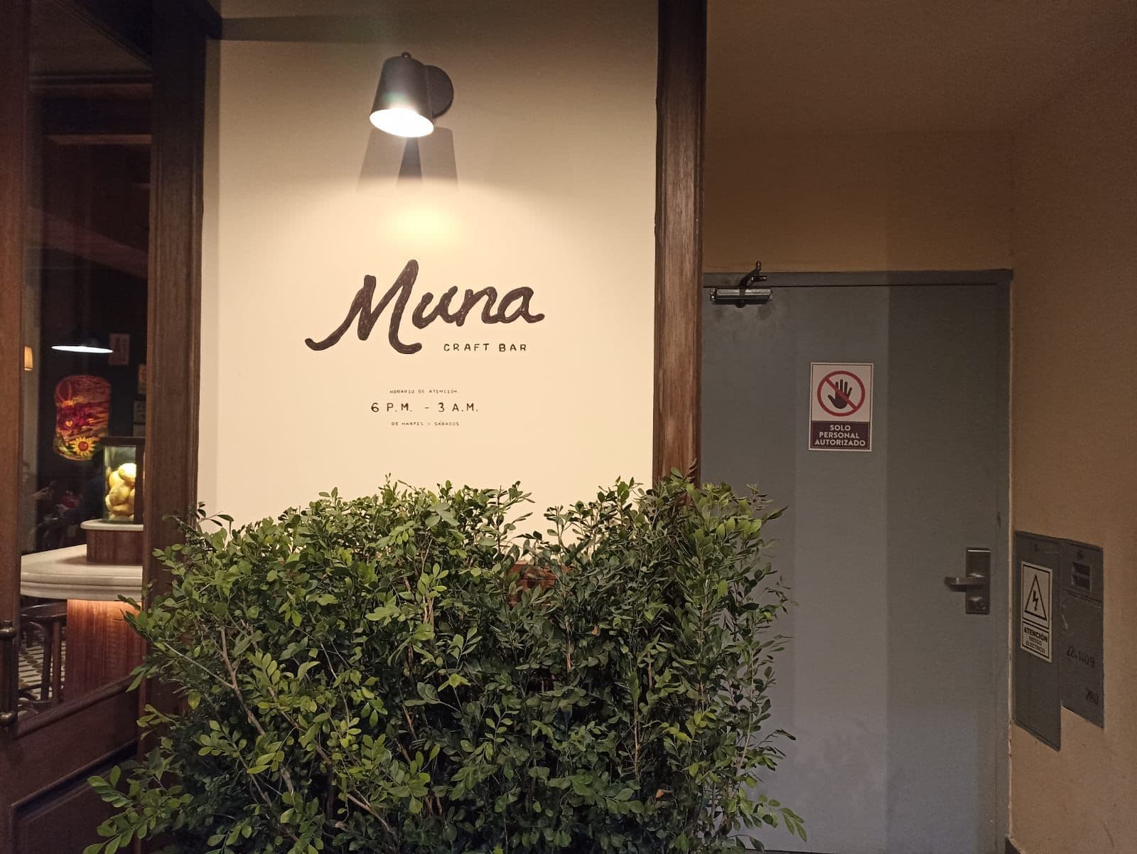 Muna Craft Bar