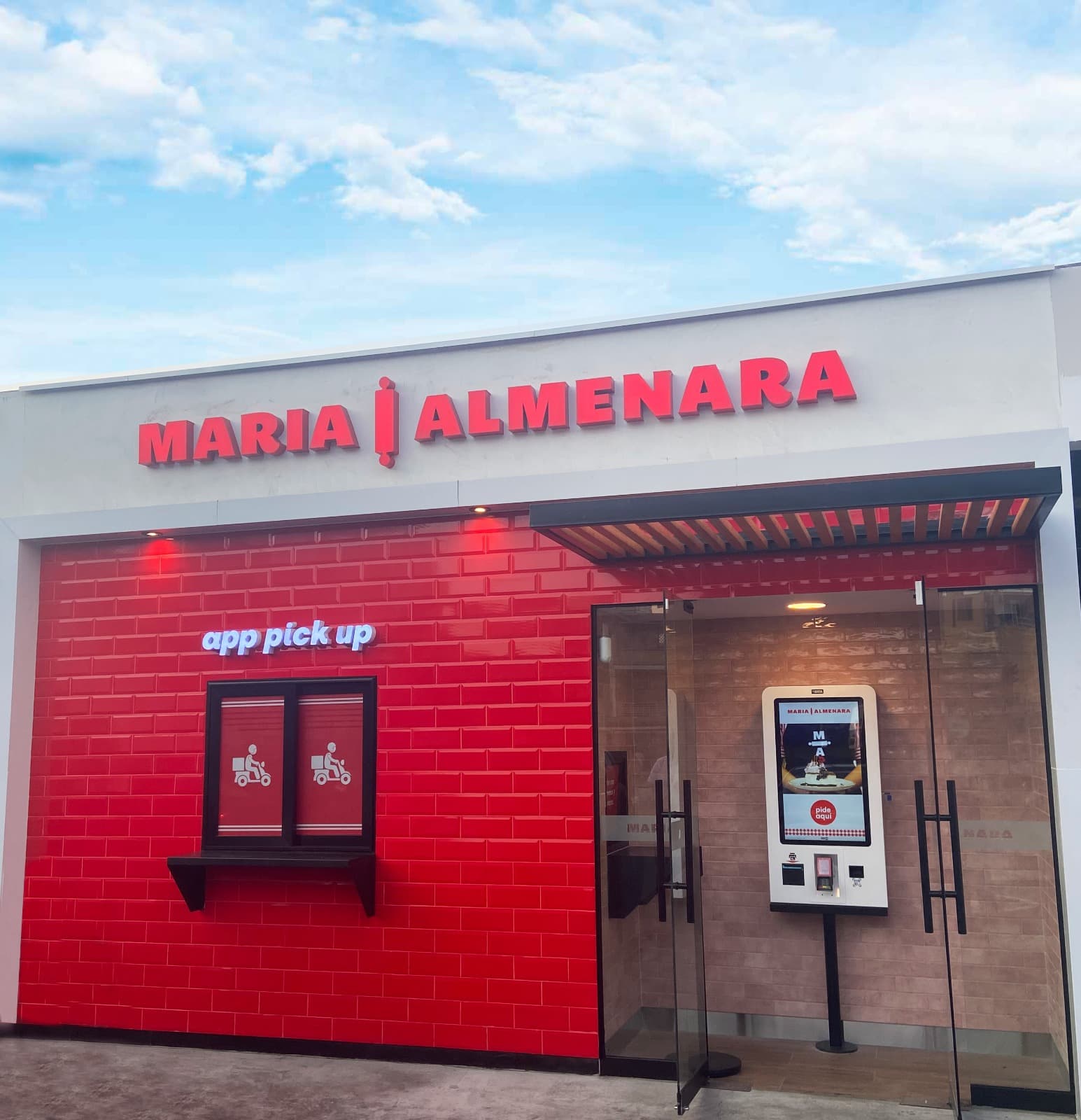 Maria Almenara — Pueblo Libre