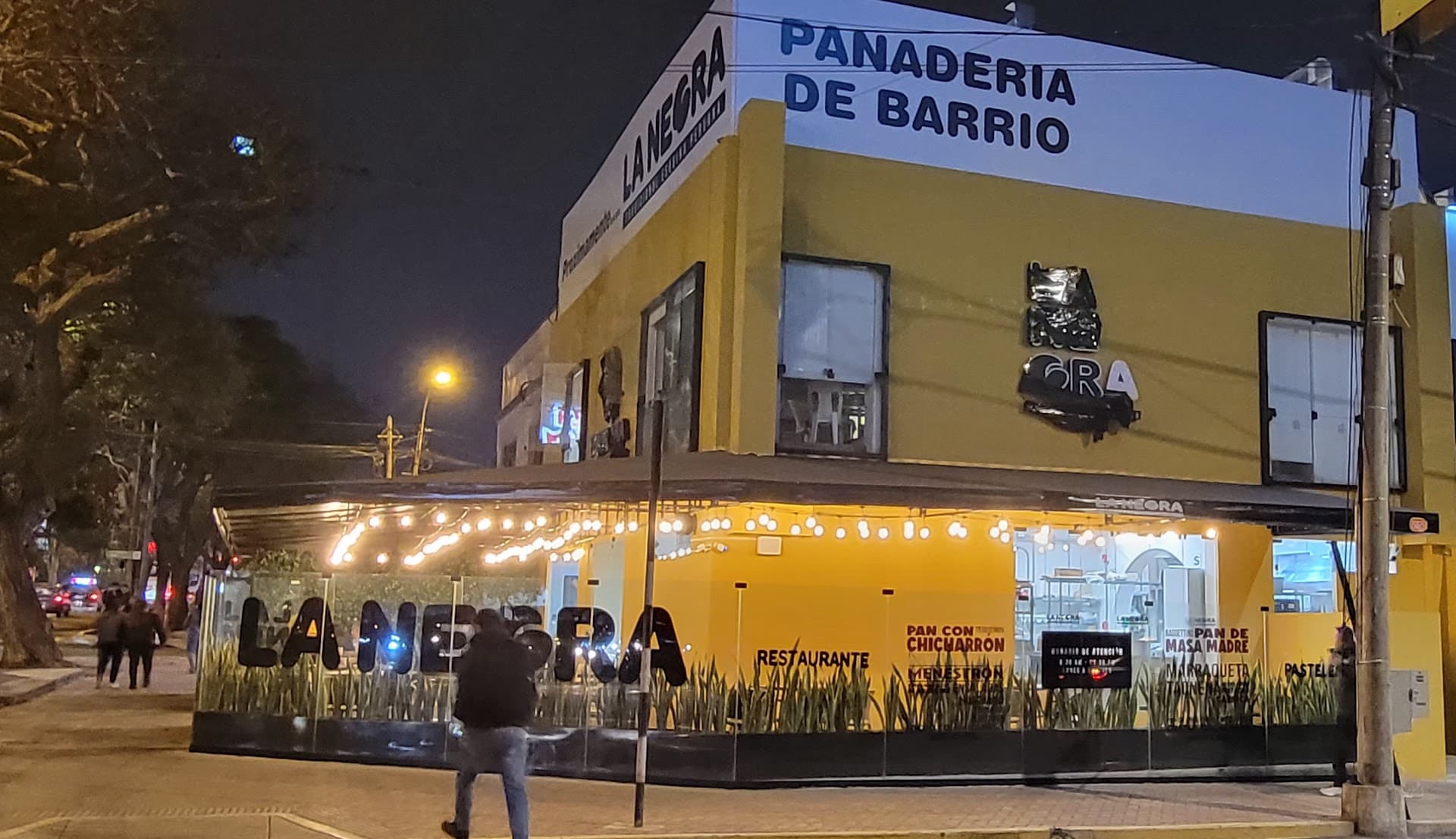 La Negra Panadería de Barrio
