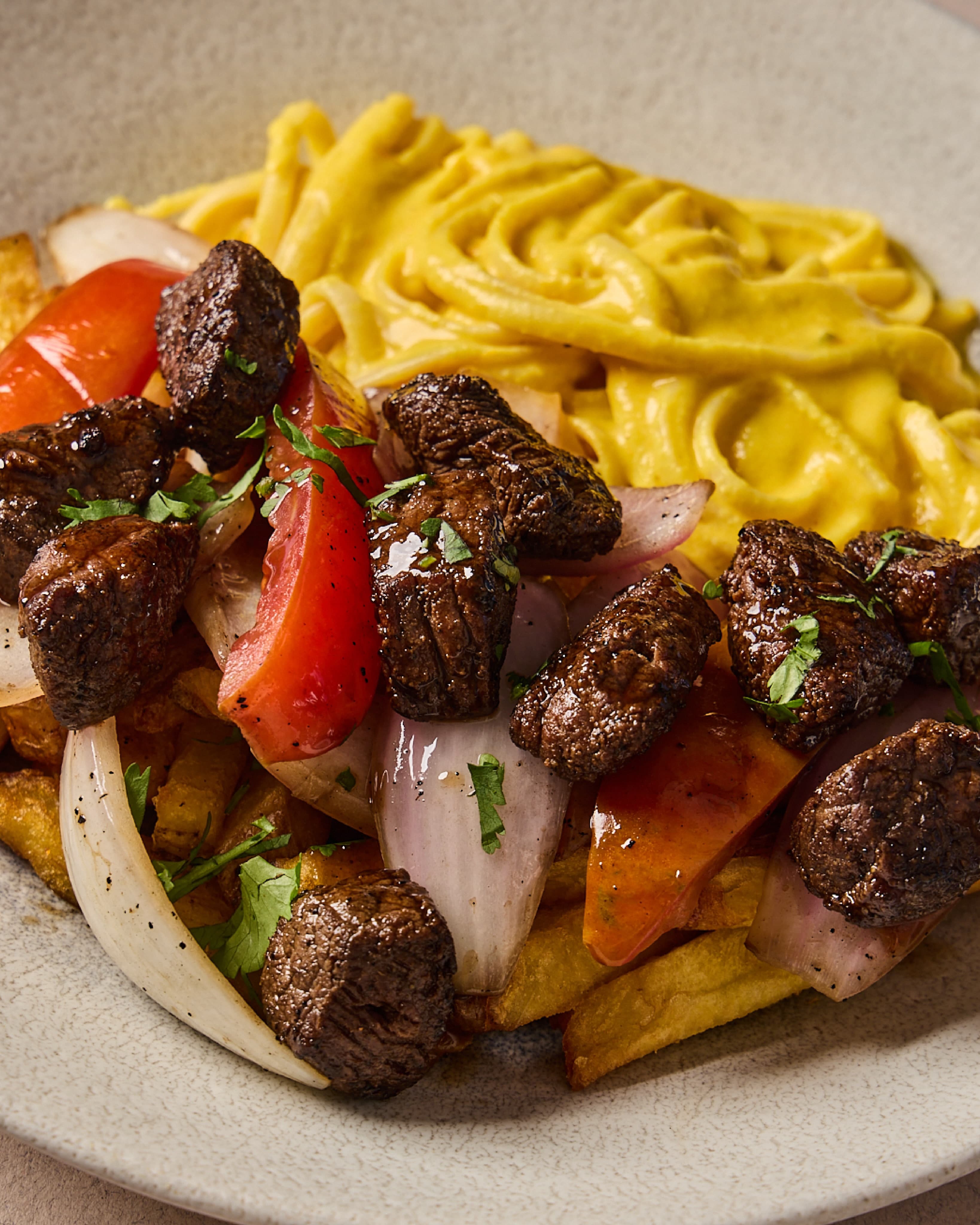 Doomo Saltado