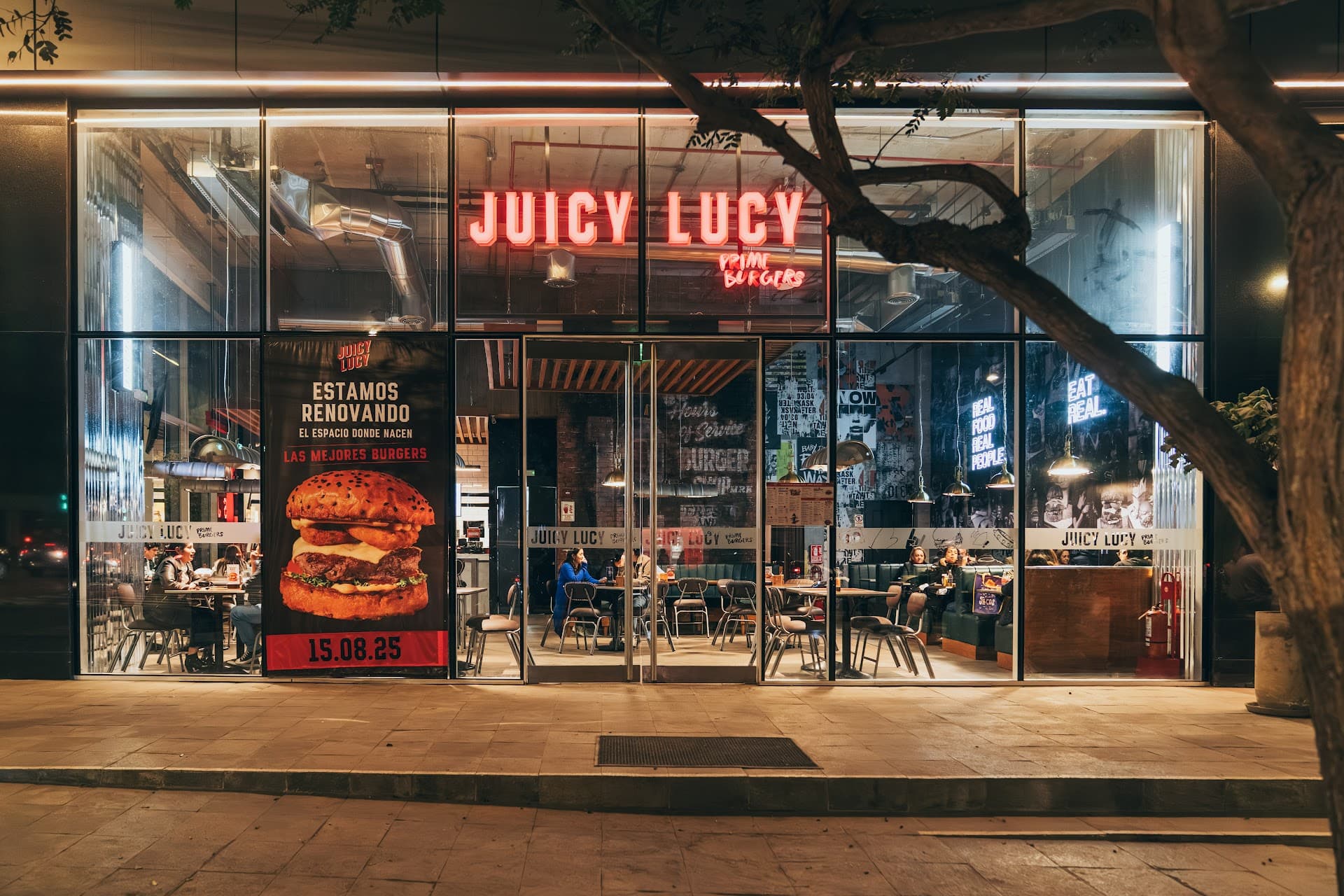 Juicy Lucy Prime Burgers